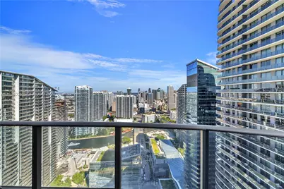 45 SW 9th St #4501, Miami, FL 33130 - Photo 27