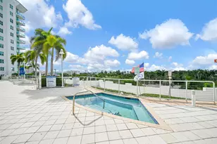 7900 Harbor Island Dr, North Bay Village, FL 33141 - Photo 43