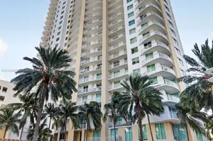 1745 E Hallandale Beach Blvd, Hallandale Beach, FL 33009 - Photo 1
