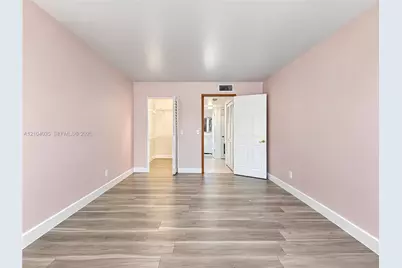 9850 Sunrise Lakes Blvd #108, Sunrise, FL 33322 - Photo 11