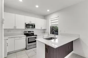 24710 SW 119th Ct, Homestead, FL 33032 - Photo 11