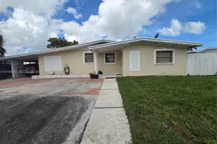 11761 SW 173rd St, Miami, FL 33177 - Photo 1
