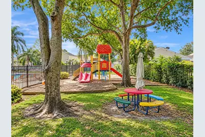 15705 W Waterside Cir #103, Sunrise, FL 33326 - Photo 9