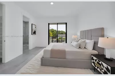 1767 NW 3 St, Miami, FL 33125 - Photo 29