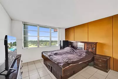 3001 W Rolling Hills Cir #702, Davie, FL 33328 - Photo 33