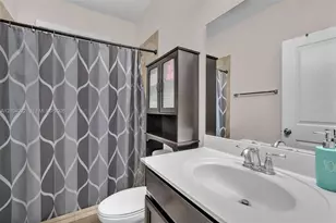 2190 SE 2nd St, Homestead, FL 33033 - Photo 13