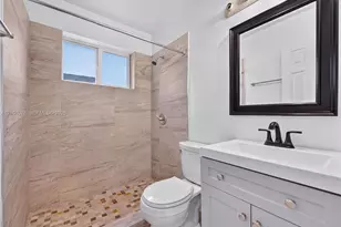 4231 NW 12th Ave, Oakland Park, FL 33309 - Photo 9