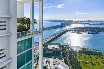 1040 Biscayne Blvd #4602, Miami, FL 33132 - Photo 3