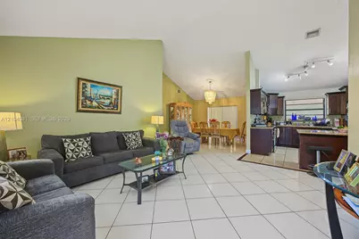 28702 SW 163rd Ct, Homestead, FL 33033 - Photo 3