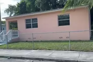 261 NW 67th St, Miami, FL 33150 - Photo 7