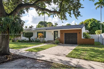 162 NE 108th St, Miami Shores, FL 33161 - Photo 1