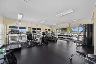 1849 S Ocean Dr, Hallandale Beach, FL 33009 - Photo 29