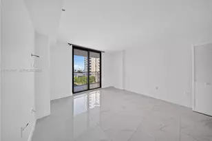 540 Brickell Key Dr, Miami, FL 33131 - Photo 5