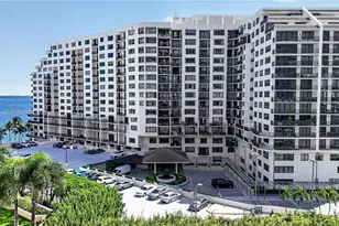 540 Brickell Key Dr, Miami, FL 33131 - Photo 27