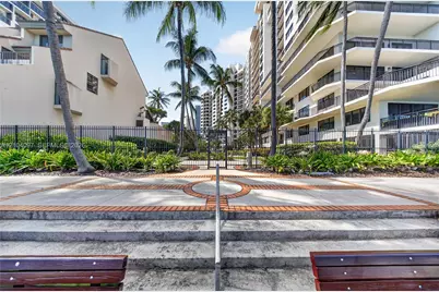 540 Brickell Key Dr #916, Miami, FL 33131 - Photo 37