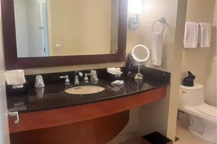 18001 Collins Ave, Sunny Isles Beach, FL 33160 - Photo 13