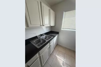 750 Jefferson Ave #12, Miami Beach, FL 33139 - Photo 9