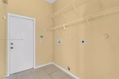 7792 NW 18th St, Pembroke Pines, FL 33024 - Photo 13