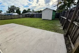 525 SW 22nd Terrace, Fort Lauderdale, FL 33312 - Photo 13