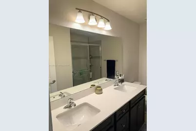 1045 NW 4th Ter, Florida City, FL 33034 - Photo 5