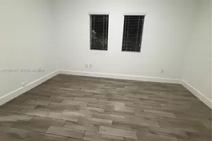 486 E 30th St, Hialeah, FL 33013 - Photo 17