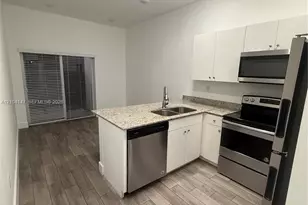 486 E 30th St, Hialeah, FL 33013 - Photo 3