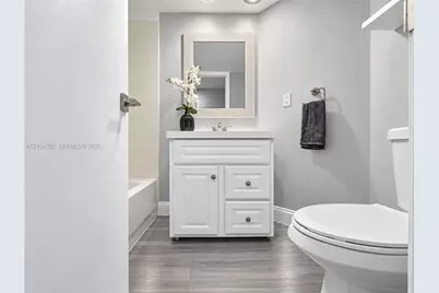 1657 NW 81st Way, Plantation, FL 33322 - Photo 29