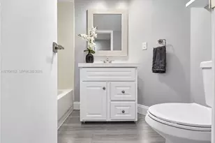 1657 NW 81st Way, Plantation, FL 33322 - Photo 29