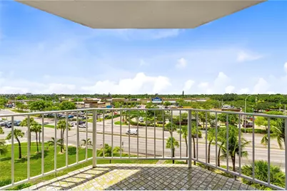 16710 NE 9th Ave #608, North Miami Beach, FL 33162 - Photo 15