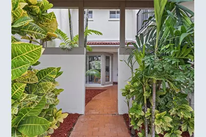4521 NW 102nd Ct, Doral, FL 33178 - Photo 7