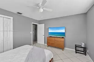 2440 Largo Dr, Miramar, FL 33023 - Photo 11
