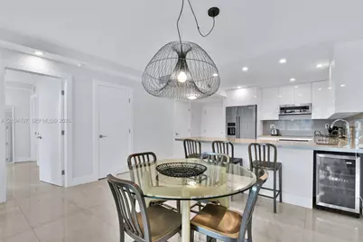 2301 Collins Ave #303, Miami Beach, FL 33139 - Photo 9