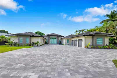 11240 SW 95th St, Miami, FL 33176 - Photo 1