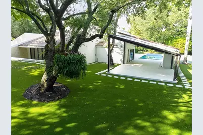 7001 Robles St, Coral Gables, FL 33143 - Photo 5