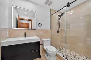 7001 Robles St, Coral Gables, FL 33143 - Photo 67