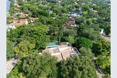 7001 Robles St, Coral Gables, FL 33143 - Photo 81