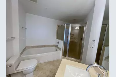 79 SW 12th St #1001-S, Miami, FL 33130 - Photo 5