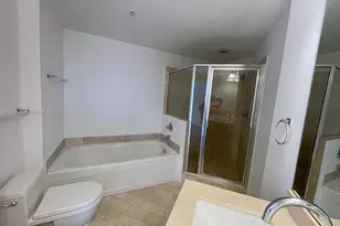 79 SW 12th St, Miami, FL 33130 - Photo 5