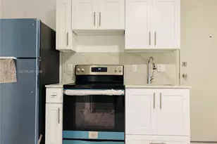1201 Pennsylvania Ave, Miami Beach, FL 33139 - Photo 3