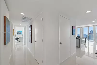 495 Brickell Ave #3401, Miami, FL 33131 - Photo 31