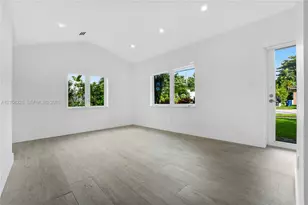 718 NE 87th St, Miami, FL 33138 - Photo 9