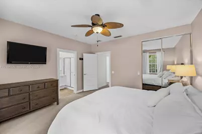 141 Rivinia Dr, Jupiter, FL 33458 - Photo 25