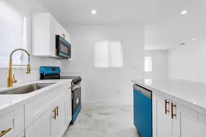 2924 NW 58th St #2924, Miami, FL 33142 - Photo 7