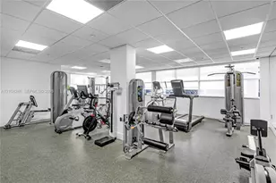 1420 Brickell Bay Dr, Miami, FL 33131 - Photo 13
