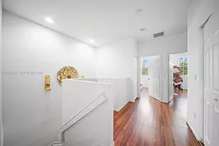 2104 NE 3rd Ct, Homestead, FL 33033 - Photo 19