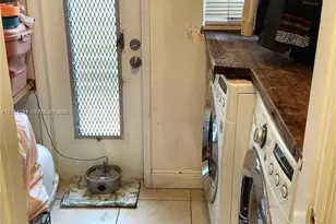 1245 NE 133rd St, North Miami, FL 33161 - Photo 9