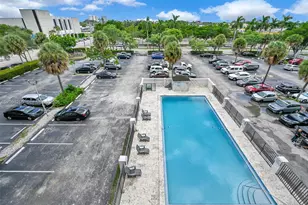2075 NE 164th St, North Miami Beach, FL 33162 - Photo 31