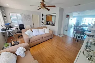 5010 NW 51st Ct, Tamarac, FL 33319 - Photo 3