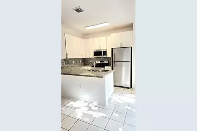 8432 NW 107 Ct #2-35, Doral, FL 33178 - Photo 21