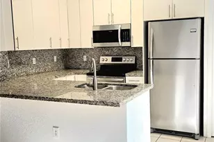 8432 NW 107 Ct, Doral, FL 33178 - Photo 21